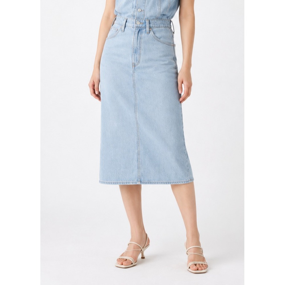 Levi's Denim Dress Women XS Blue NWT Sleeveless Midi Button Front Pockets - Picture 8 of 9